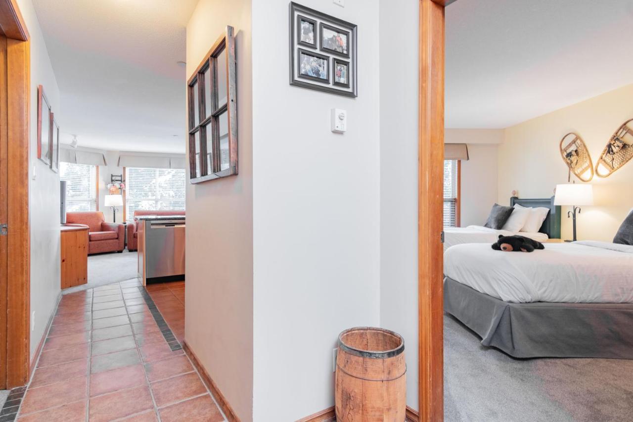 The Best Ski In Ski Out Two Bedroom Condo At Aspens วิสต์เลอร์ ภายนอก รูปภาพ