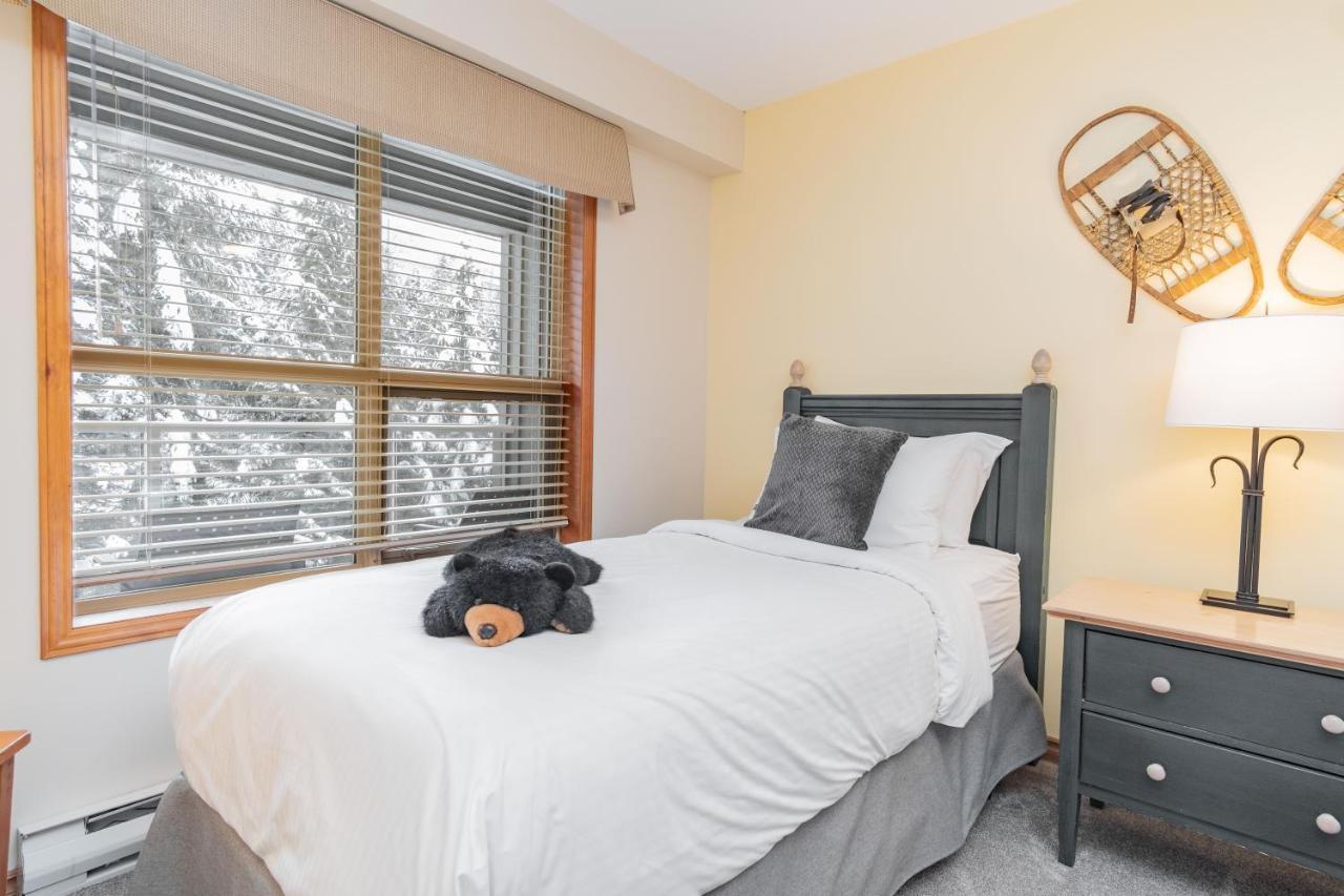 The Best Ski In Ski Out Two Bedroom Condo At Aspens วิสต์เลอร์ ภายนอก รูปภาพ