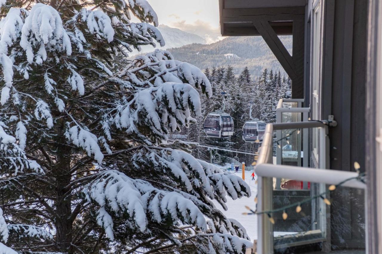 The Best Ski In Ski Out Two Bedroom Condo At Aspens วิสต์เลอร์ ภายนอก รูปภาพ